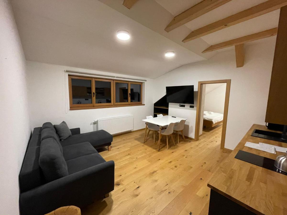 Apartmany Hacienda Boží Dar Buitenkant foto
