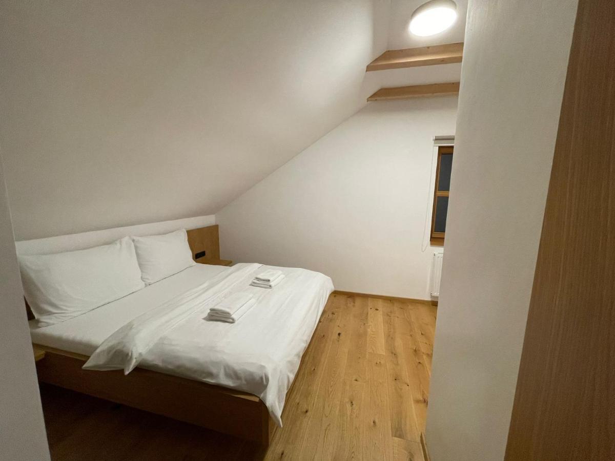 Apartmany Hacienda Boží Dar Buitenkant foto